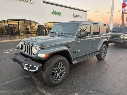 2026 Jeep Wrangler 4-Door Sahara 4x4