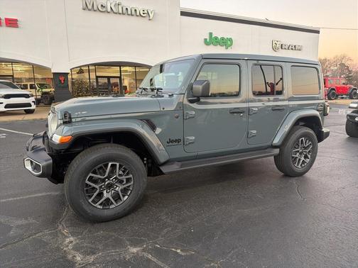 2026 Jeep Wrangler 4-Door Sahara 4x4