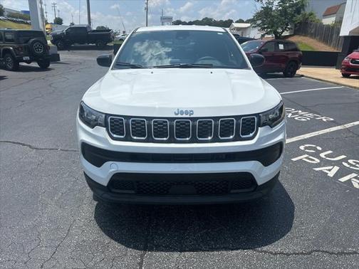 2025 Jeep Compass Sport