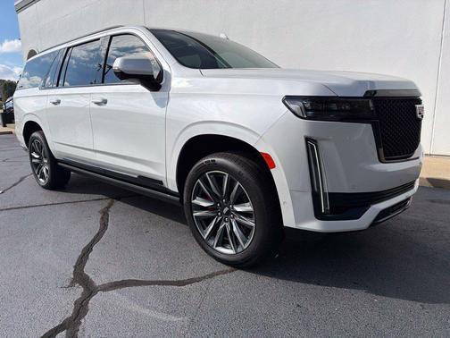 Crystal White Tricoat 2022 Cadillac Escalade ESV Sport Platinum