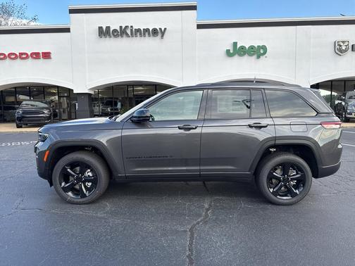 2025 Jeep Grand Cherokee Altitude