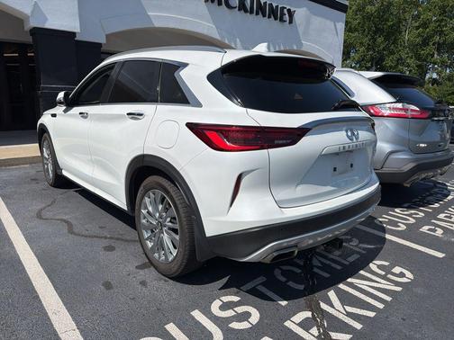Radiant White 2023 INFINITI QX50 LUXE