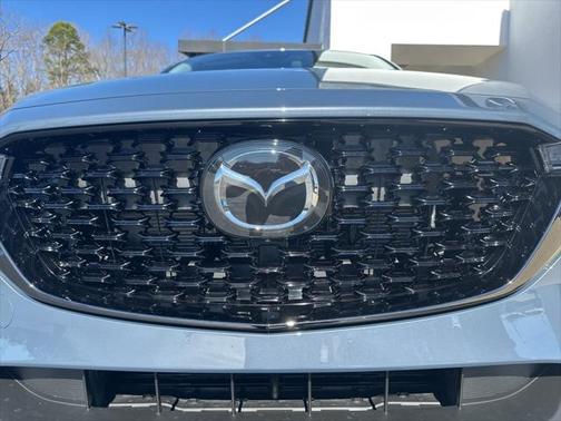 2025 Mazda CX-5 Carbon Edition