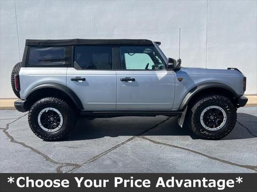 2022 Ford Bronco Badlands