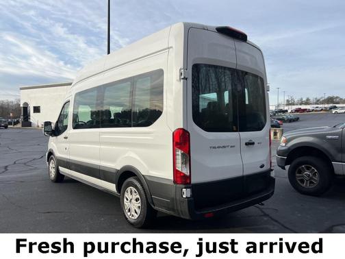2022 Ford Transit-350 XLT