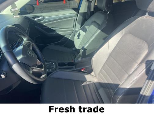 2022 Volkswagen Jetta 1.5T SE