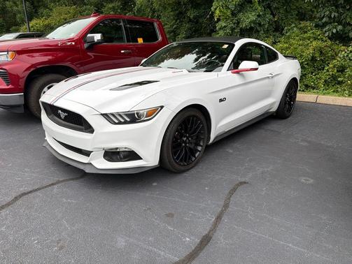 Oxford White 2015 Ford Mustang GT Premium