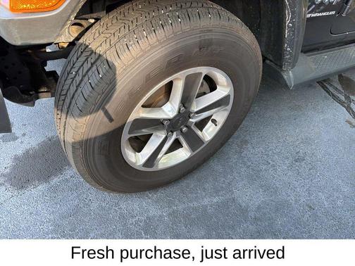 2023 Jeep Wrangler 4-Door Sahara 4x4