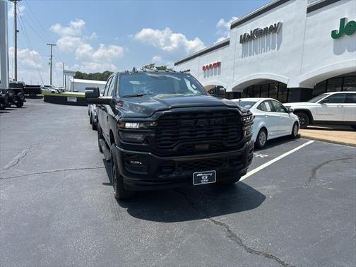 2025 RAM 2500 Big Horn Crew Cab 4x4 6'4' Box