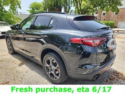 2022 Alfa Romeo Stelvio Sprint