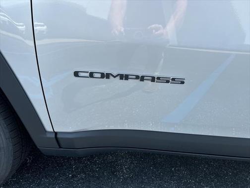 2025 Jeep Compass Sport