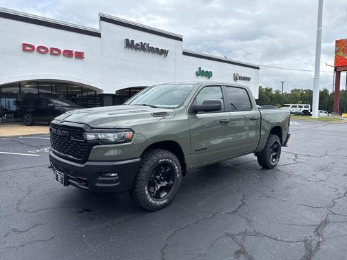 2026 RAM 1500 Warlock Crew Cab 4x4 5'7' Box