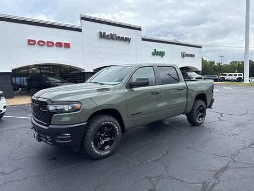 2026 RAM 1500 Warlock Crew Cab 4x4 5'7' Box