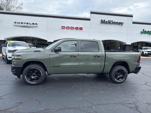 2026 RAM 1500 Warlock Crew Cab 4x4 5'7' Box