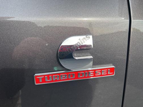 2026 RAM 3500 Tradesman Crew Cab 4x4 8' Box