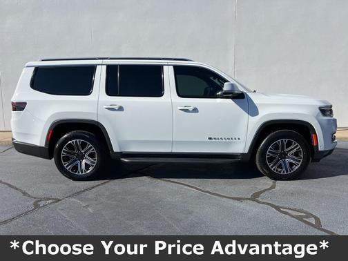 2022 Jeep Wagoneer Series III 4x2