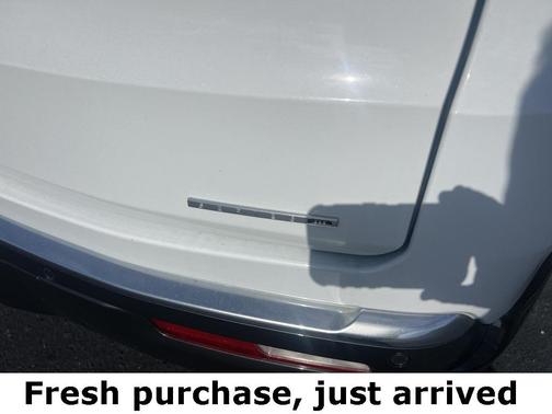 2022 Jeep Wagoneer Series III 4x2