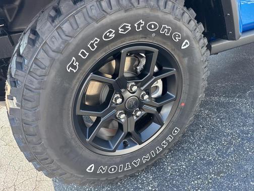 2025 Jeep Gladiator Willys