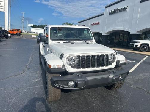2025 Jeep Gladiator Nighthawk
