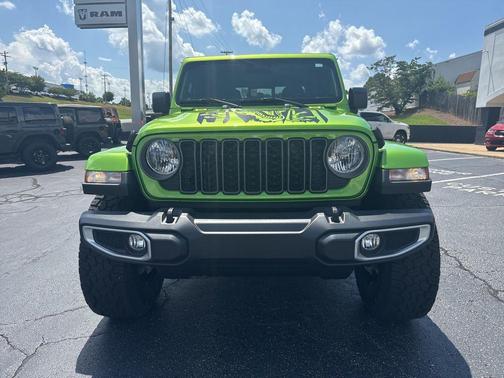 2025 Jeep Gladiator High Tide