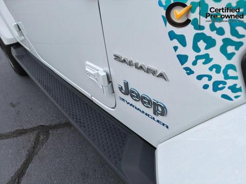 Bright White Clearcoat 2023 Jeep Wrangler 4xe Sahara
