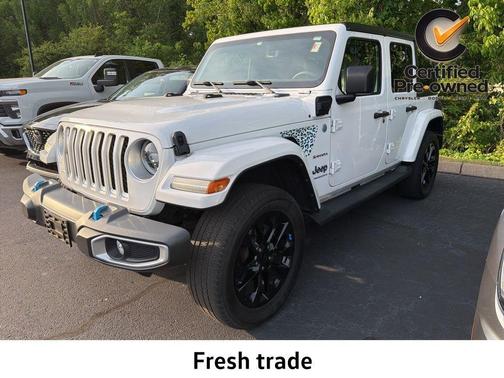 Bright White Clearcoat 2023 Jeep Wrangler 4xe Sahara