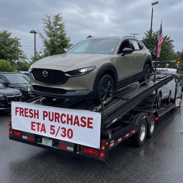 Zircon Sand Metallic 2024 Mazda CX-30 2.5 Carbon Turbo