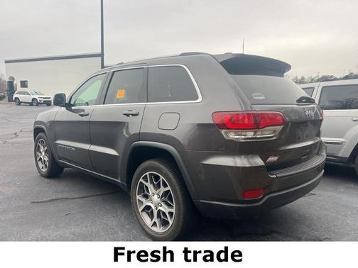 2021 Jeep Grand Cherokee Laredo