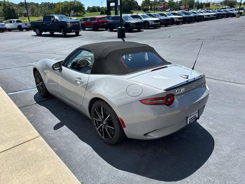 2025 Mazda MX-5 Miata Grand Touring