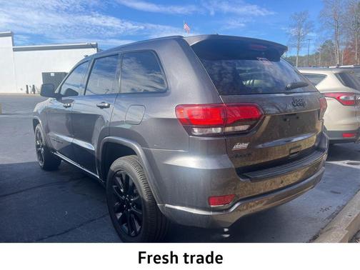 2017 Jeep Grand Cherokee Altitude