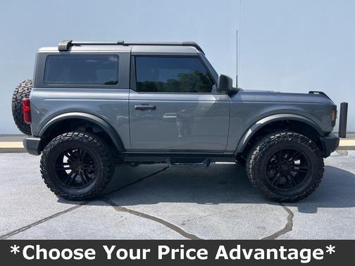 2023 Ford Bronco Base