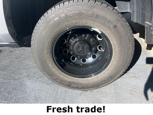 2022 RAM 3500 Laramie Crew Cab 4x4 8' Box