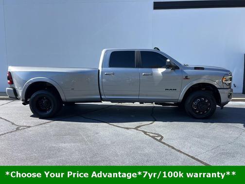 2022 RAM 3500 Laramie Crew Cab 4x4 8' Box