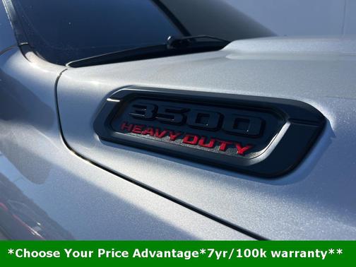 2022 RAM 3500 Laramie Crew Cab 4x4 8' Box