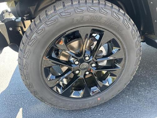 2025 Jeep Gladiator Nighthawk