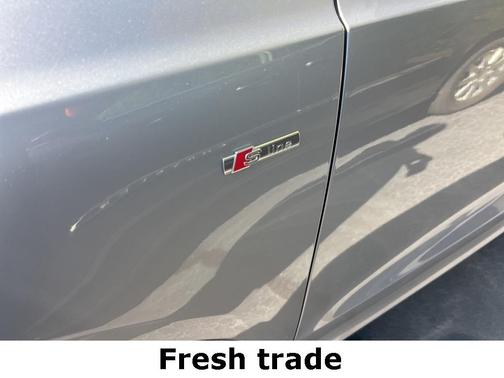 2018 Audi Q3 2.0T Premium Plus