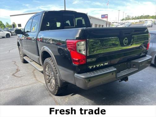 2017 Nissan Titan Platinum Reserve