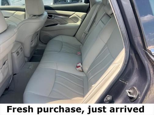 2012 INFINITI M37 Base