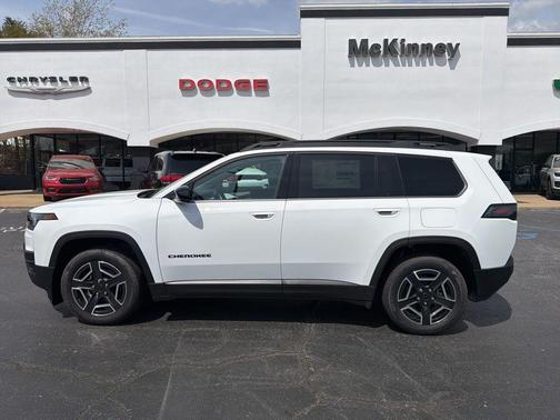 Bright White Clearcoat 2026 Jeep Cherokee Limited