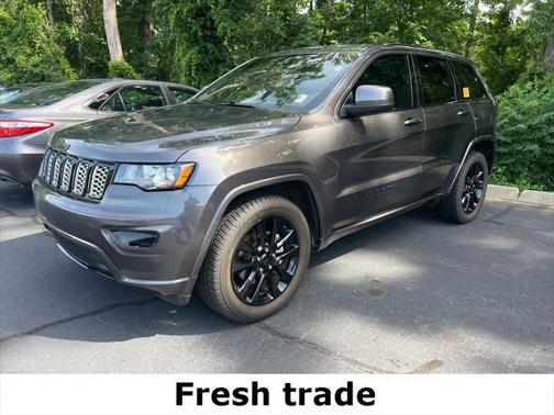 2019 Jeep Grand Cherokee Altitude
