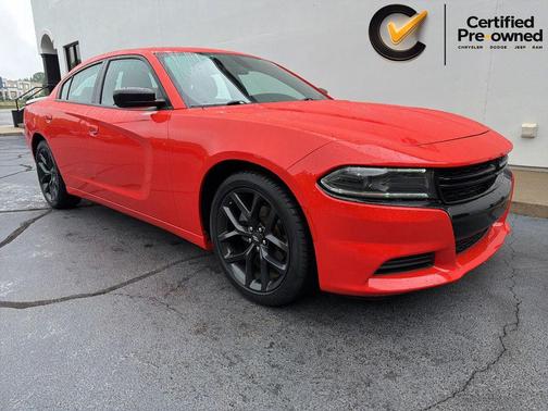 Go Mango 2022 Dodge Charger SXT