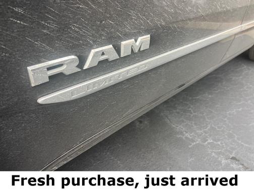 2025 RAM 1500 Limited