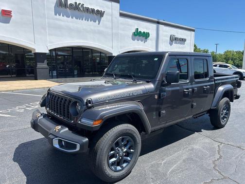 Granite Crystal Metallic Clearcoat 2026 Jeep Gladiator 85th Anniversary Edition