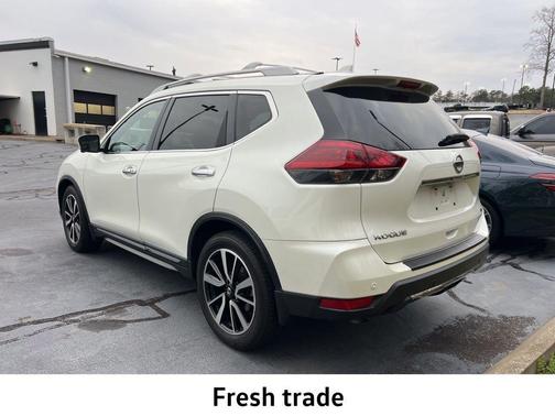 2020 Nissan Rogue SL