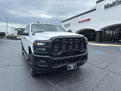 2025 RAM 2500 Tradesman Crew Cab 4x4 6'4' Box