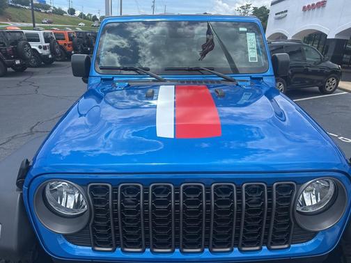 2025 Jeep Gladiator Sport S