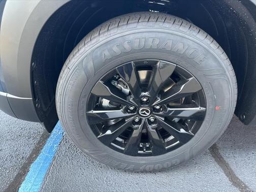 2025 Mazda CX-50 2.5 S Preferred Package