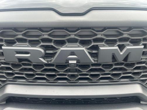 Diamond Black Crystal Pearlcoat 2026 RAM 1500 Rebel