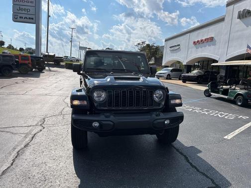 2025 Jeep Gladiator Sport S
