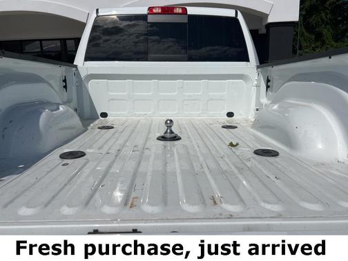 2024 RAM 2500 Tradesman Crew Cab 4x4 6'4' Box